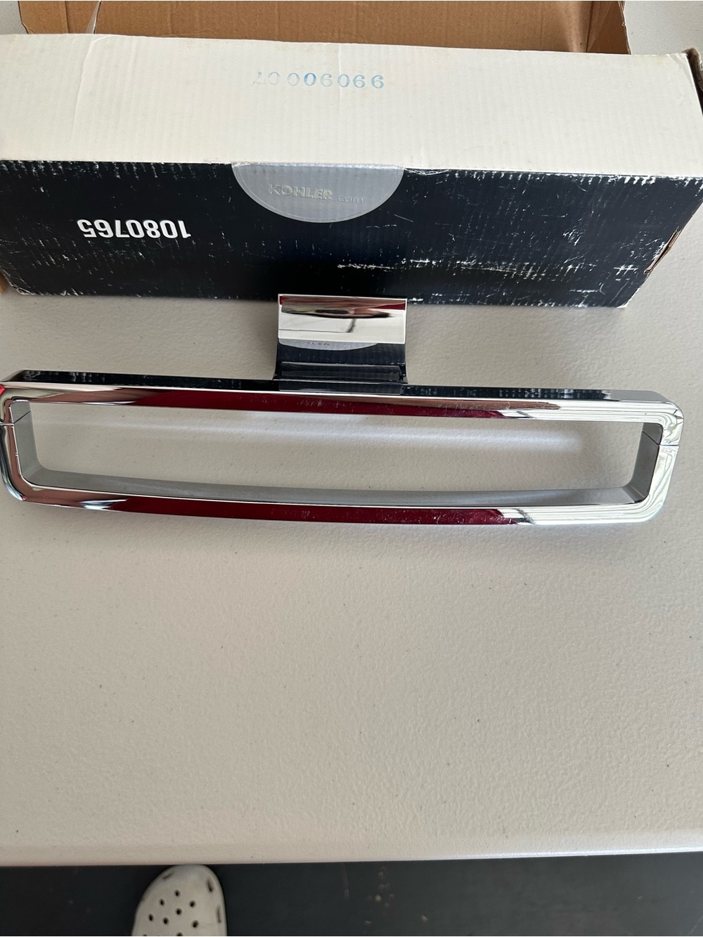 NWT Kohler Chrome Rectangular Towel Ring